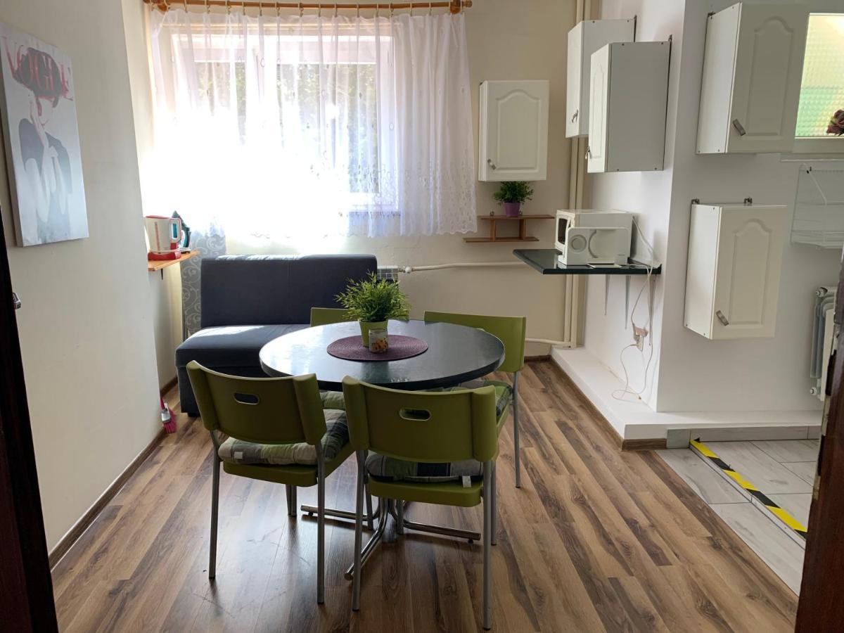 Pokoje Goscinne U Barbary Władysławowo Εξωτερικό φωτογραφία